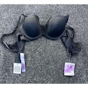 Savage‎ X Fenty 32C Black Bra With Lace Trim New